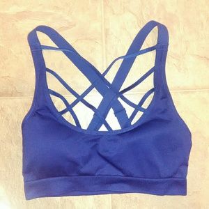 ((SOLD))Victoria's Secret Sports Bra NWOT
